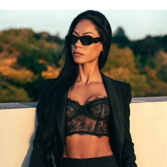 Prada Black Rectangle Sunglasses Grey Lens New - Picture 1 of 12